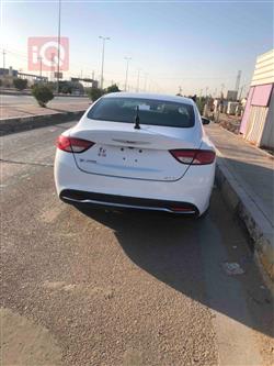 كرايسلر 200